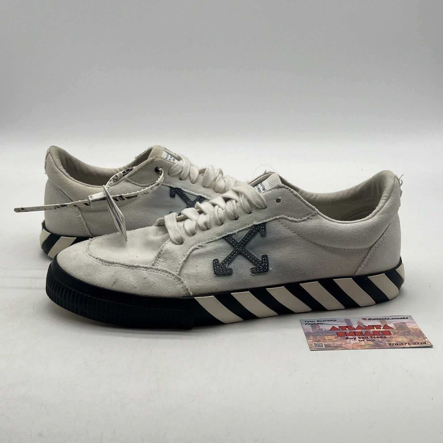 Size 11.5 - Off-White Vulc Sneaker 2020 White Black Light Blue