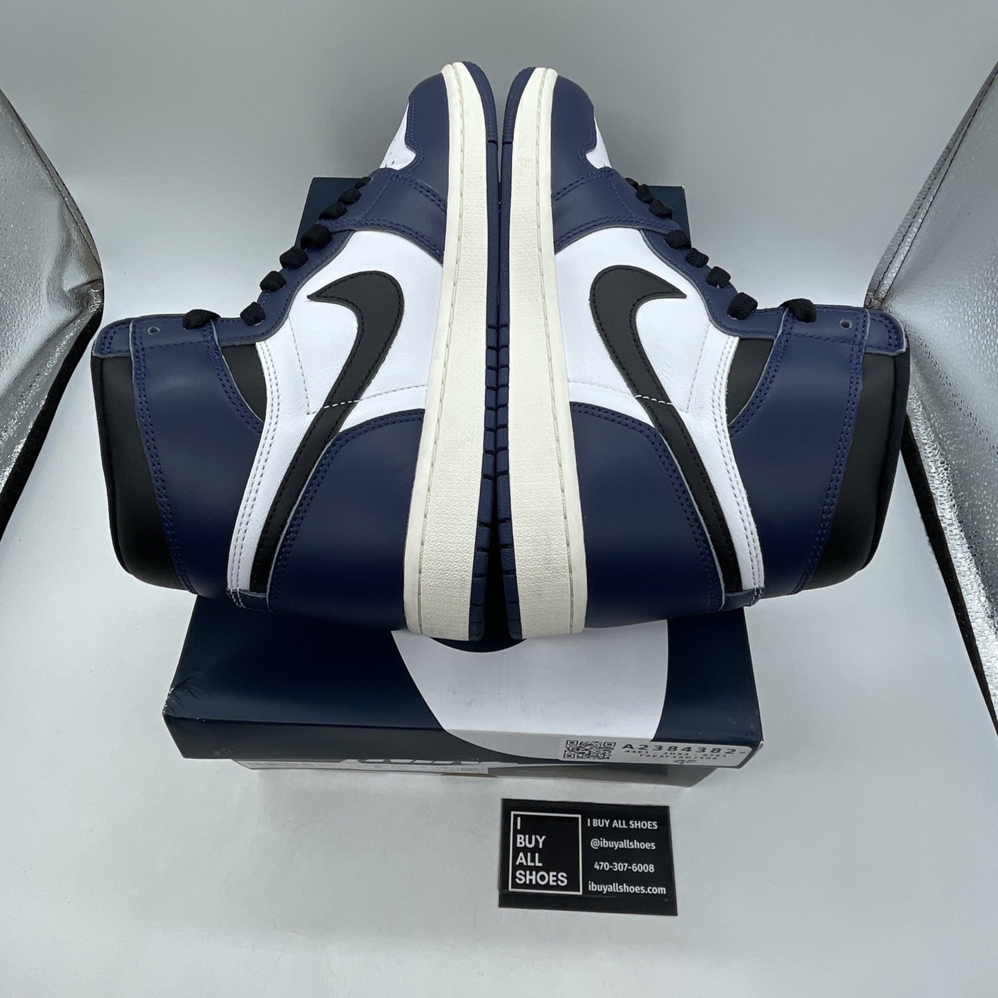 Size 9 - Air Jordan 1 Retro OG High Midnight Navy (DZ5485-401)