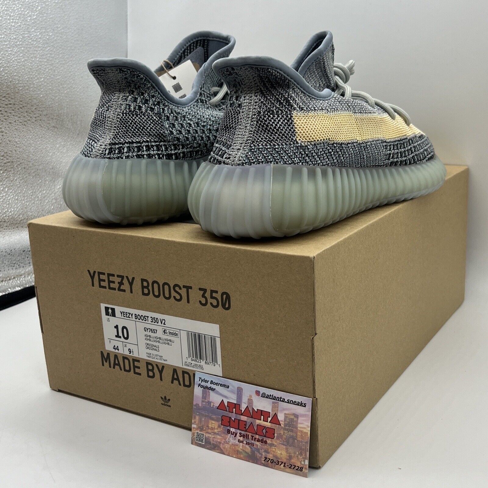 Size 10 - adidas Yeezy Boost 350 V2 Ash Blue Brand New Og All