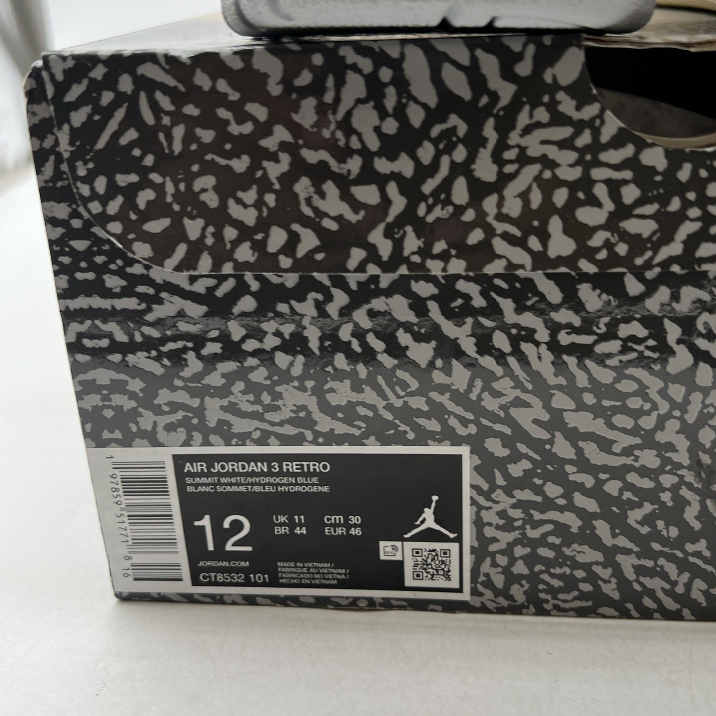 Size 12 - Air Jordan 3 Retro Lucky Shorts (CT8532-101)