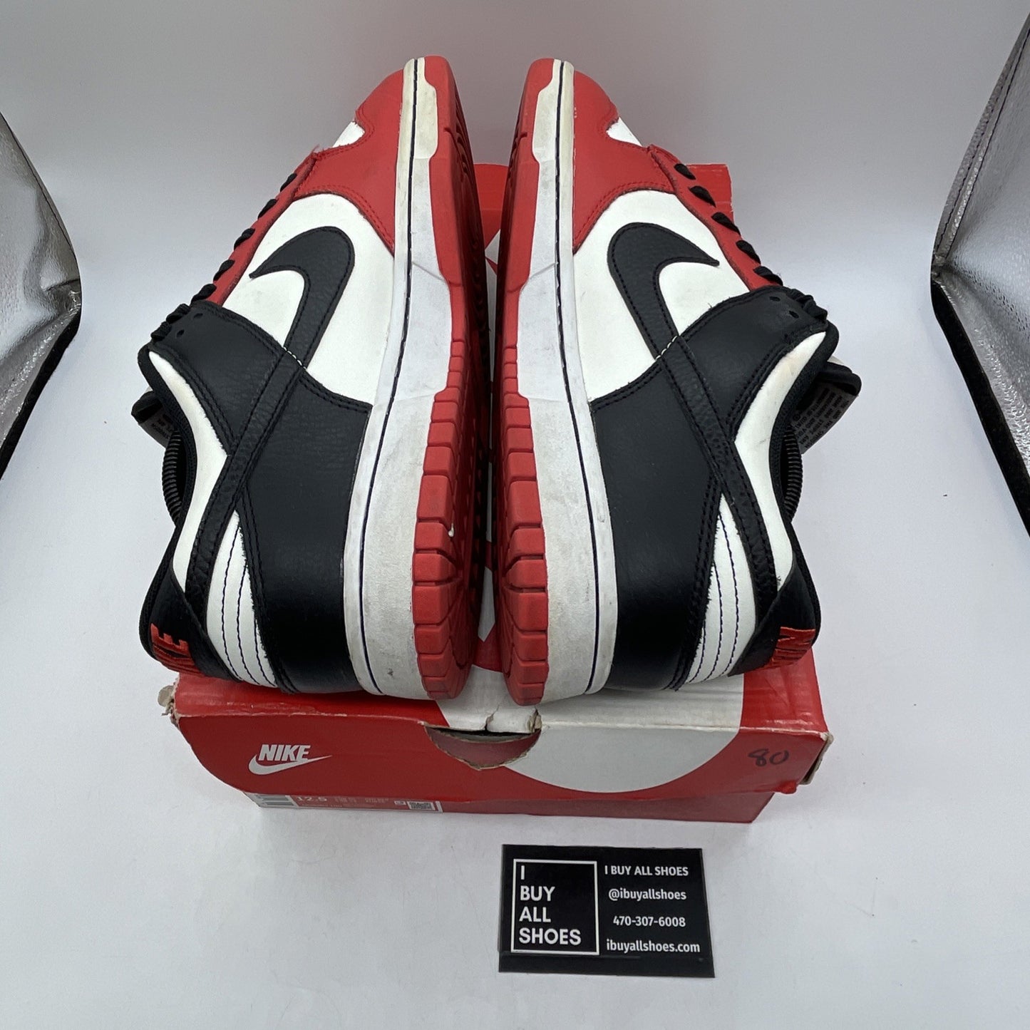 Size 11 - Nike Dunk Low EMB x NBA 75th Anniversary Bulls 2021 (DD3363-100)