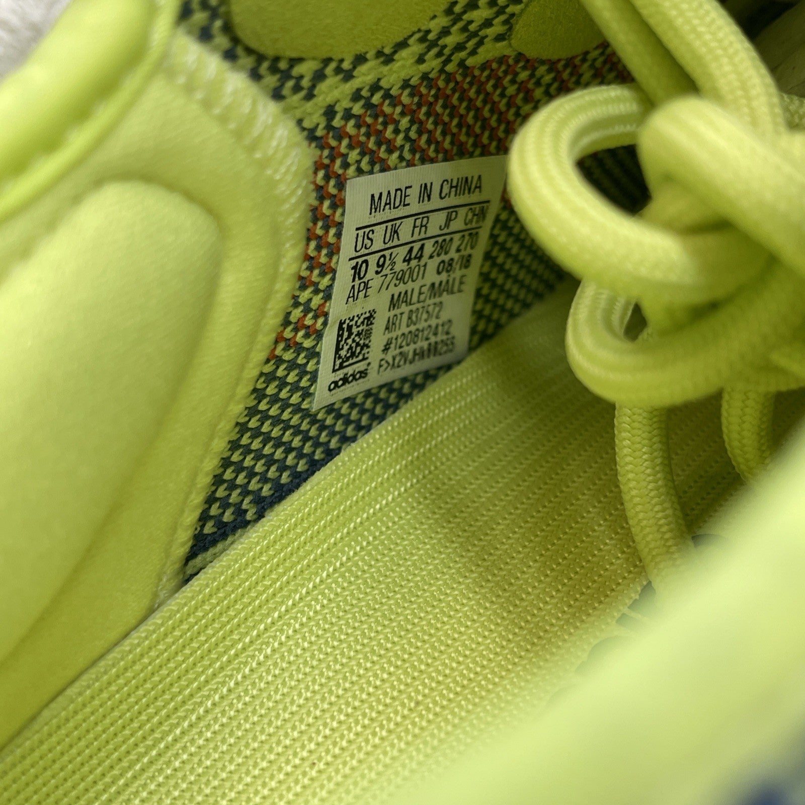 Size 10 - adidas Yeezy Boost 350 V2 Low Semi Frozen Yellow Suede (B37572)