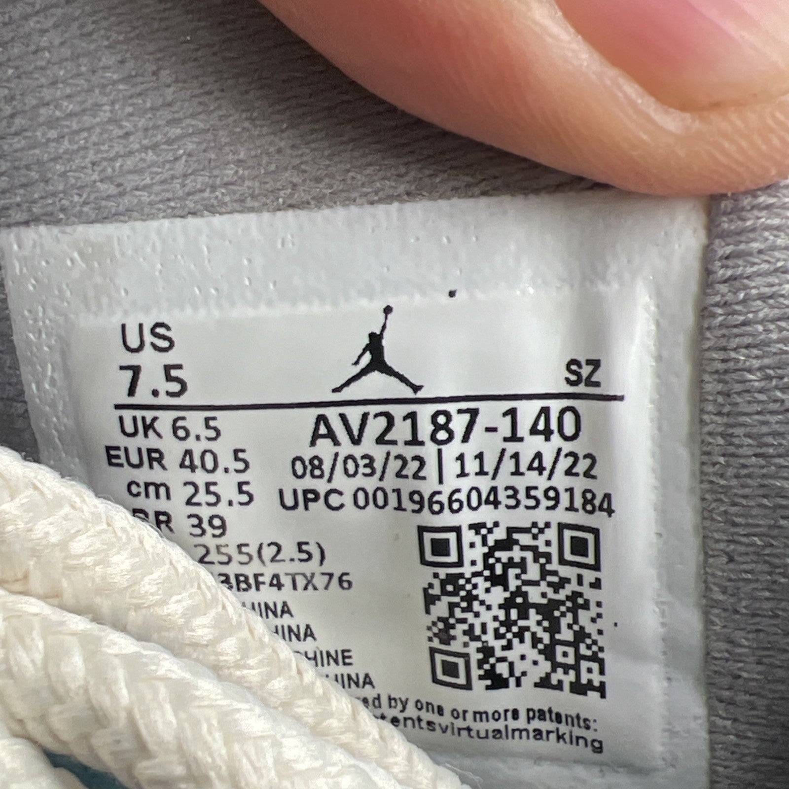 Size 7.5 - Air Jordan 11 Retro Low Cement Grey (AV2187-140)