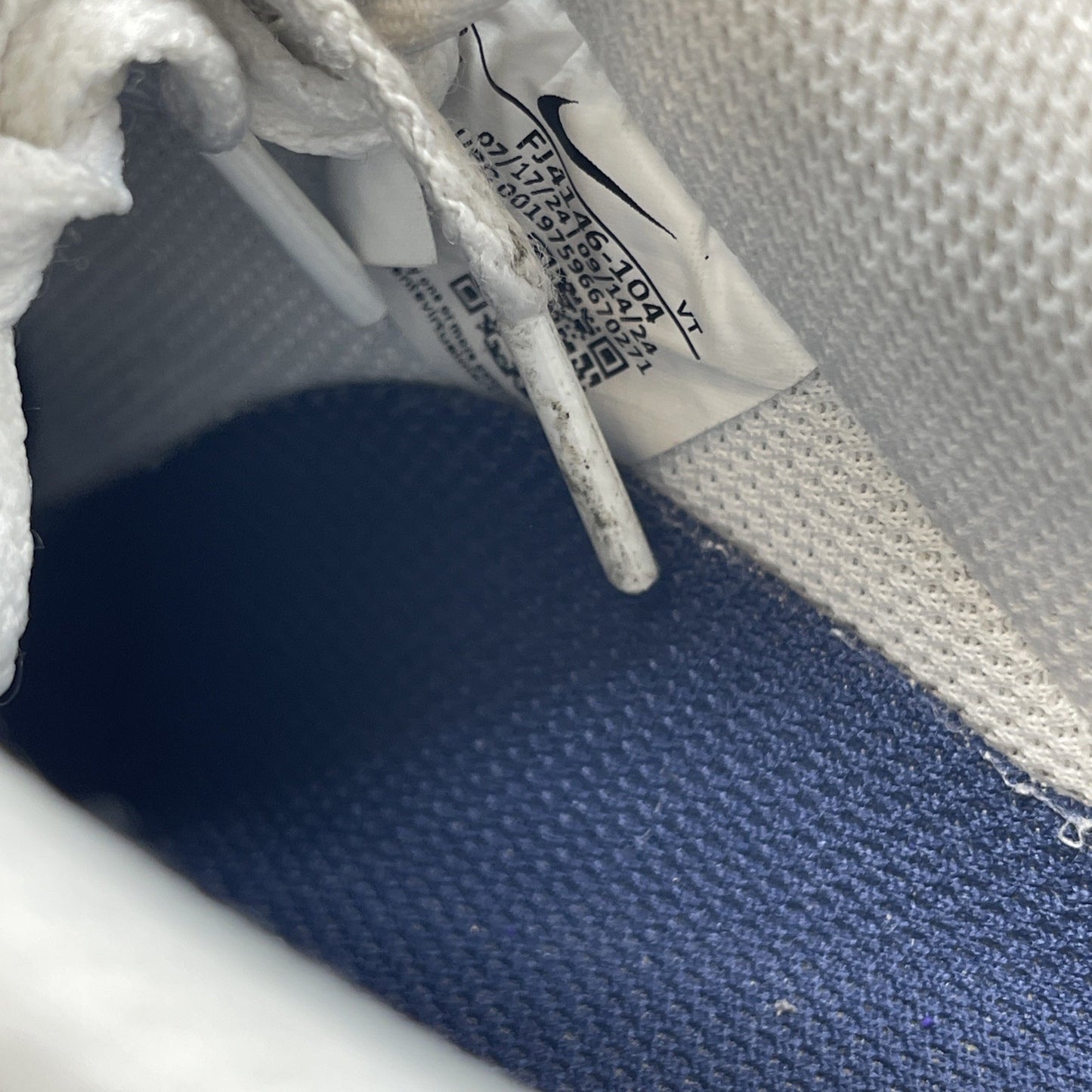 Size 10 - Nike Air Force 1 '07 White Midnight Navy White Leather (FJ4146-104)