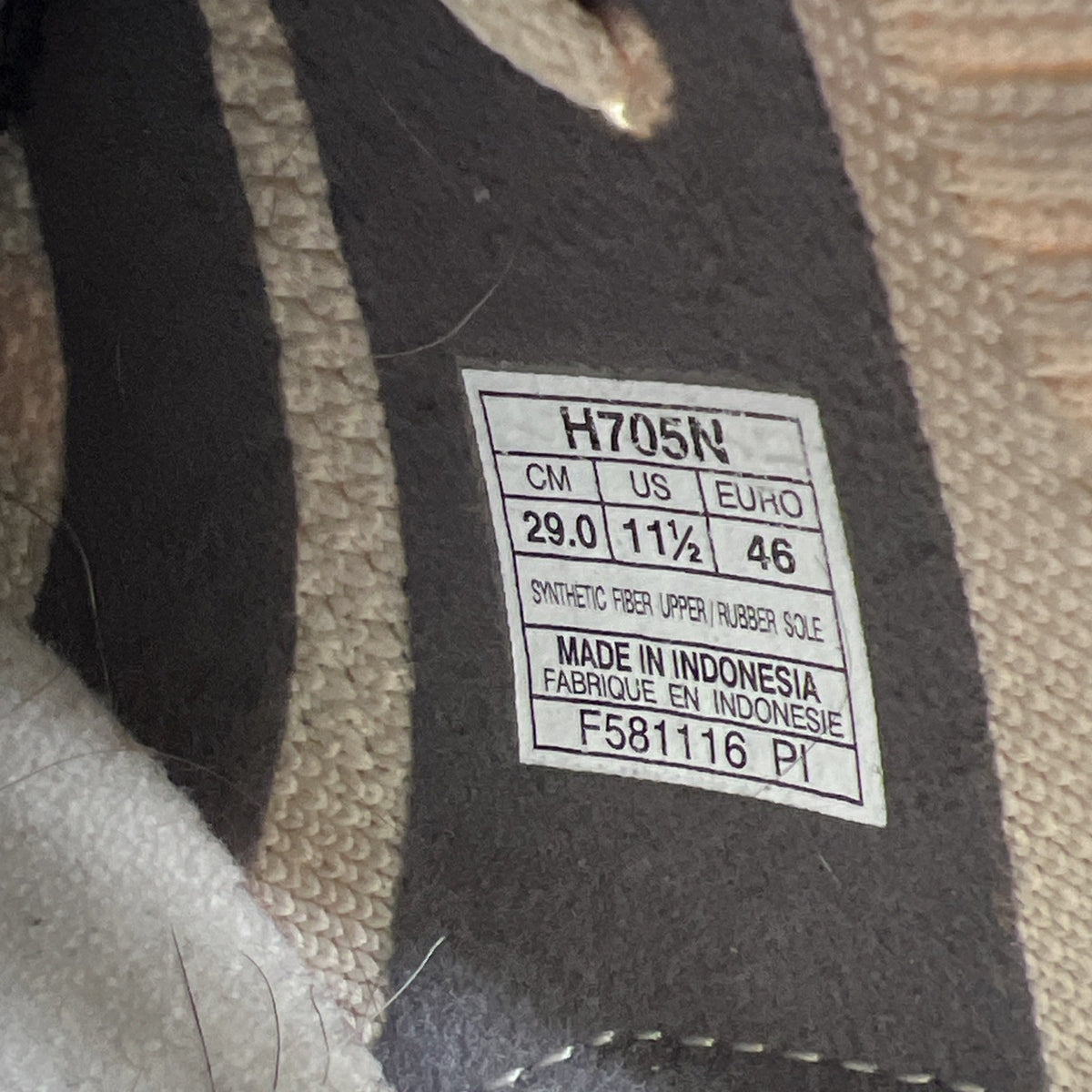 Size 11 - Asics Gel Kayano Trainer Knit Birch (H705N0202)