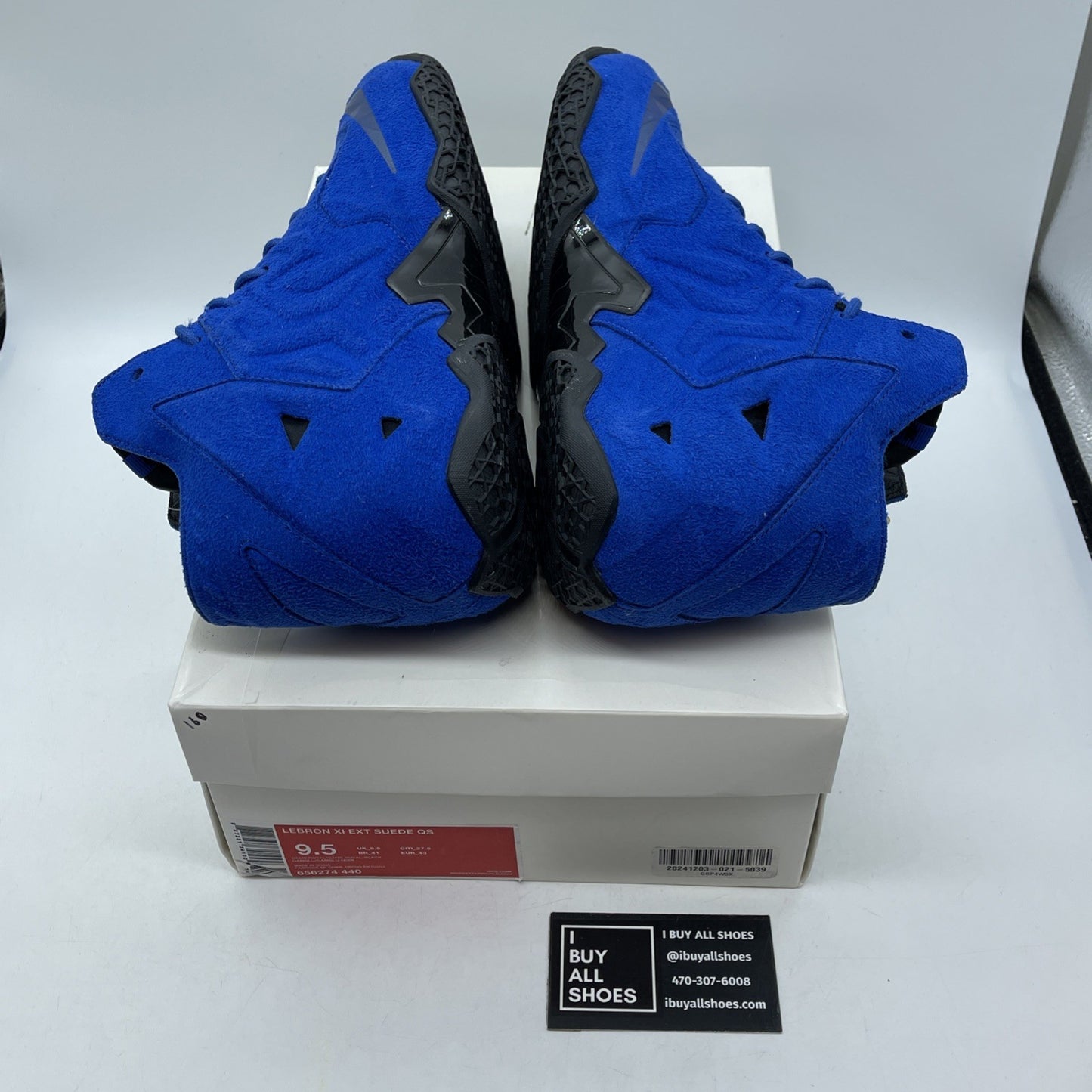 Size 9.5 - Nike LeBron 11 EXT Suede QS Game Royal Blue (656274-440)