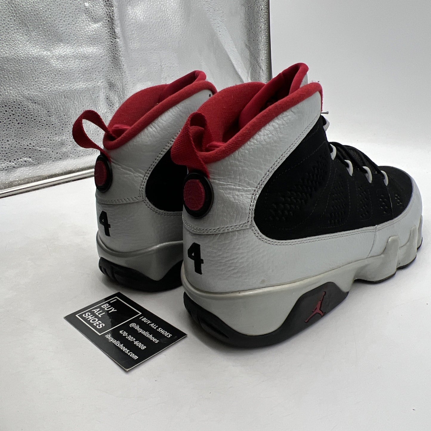 Size 12 - Air Jordan 9 Retro Johnny Kilroy (302370-012)