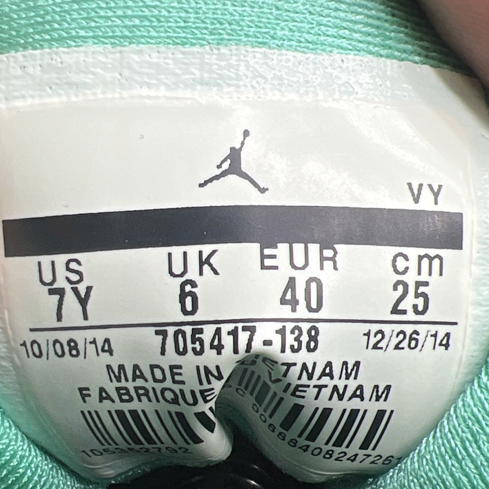 Size 7Y - Nike Air Jordan 7 Retro Verde (705417-138)