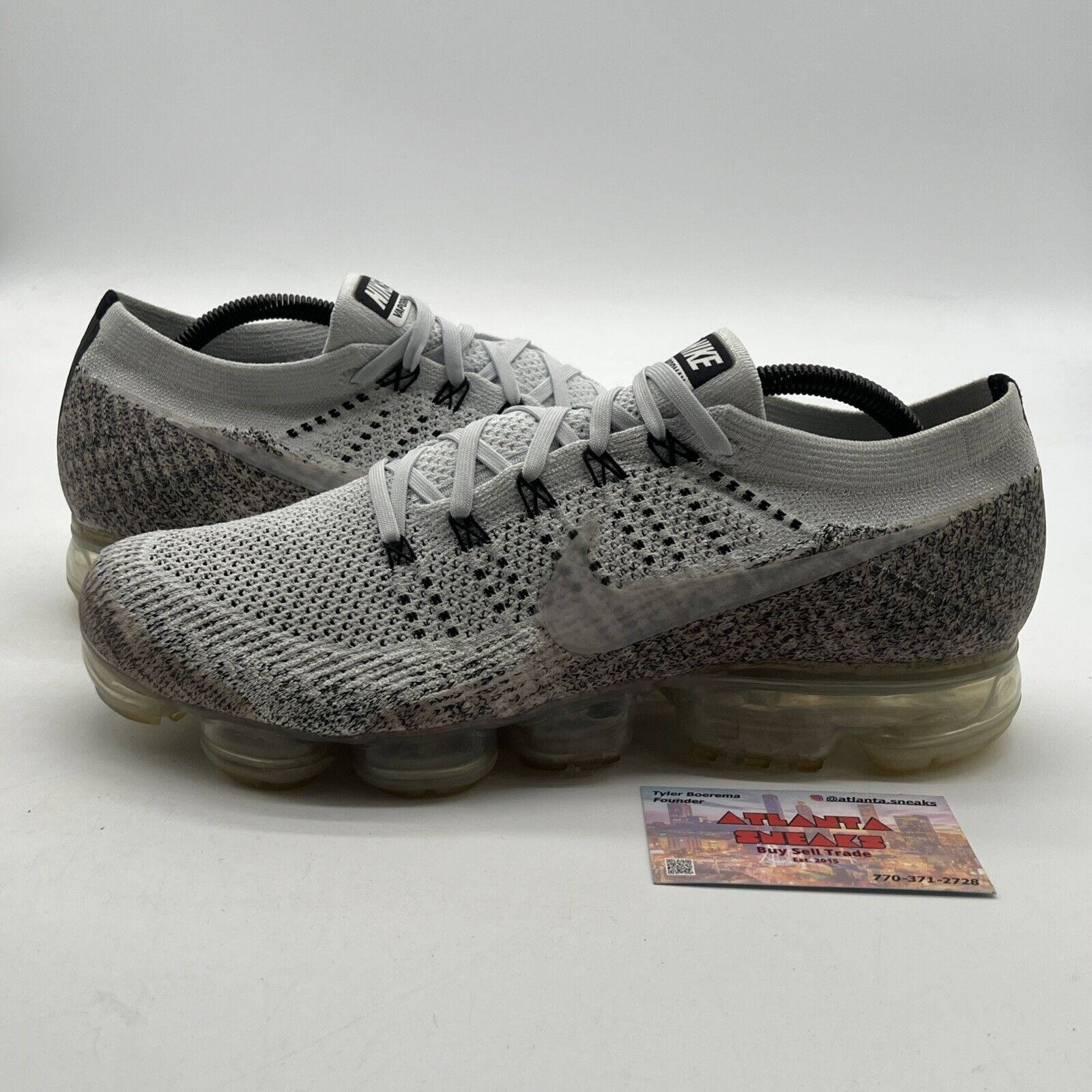 Size 11 - NikeLab Air VaporMax Oreo (699473-002)