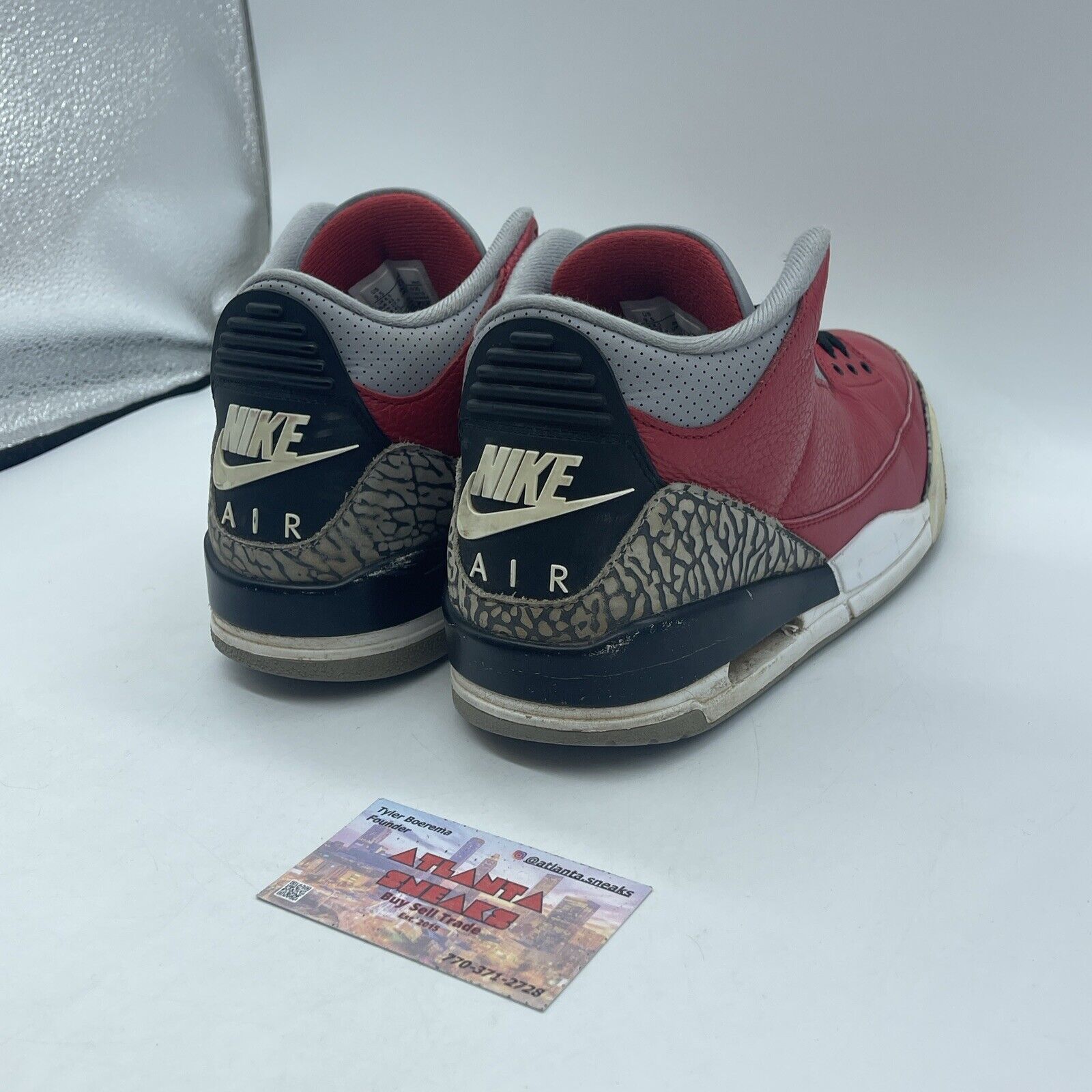 Size 9.5 - Jordan 3 Retro SE Mid Unite Red Black Leather Grey Suede (CK5692-600)