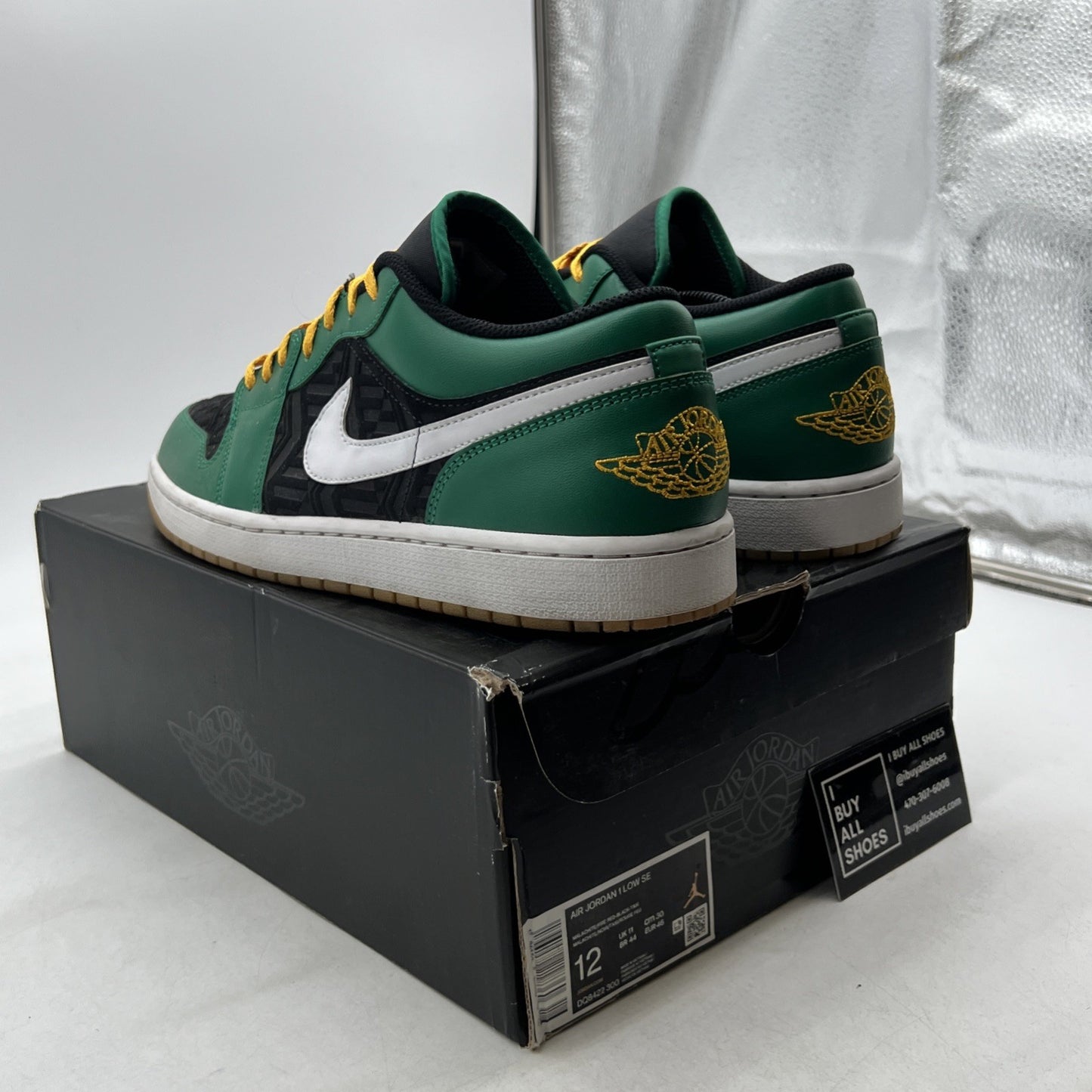Size 12 - Air Jordan 1 SE Low Christmas (DQ8422-300)