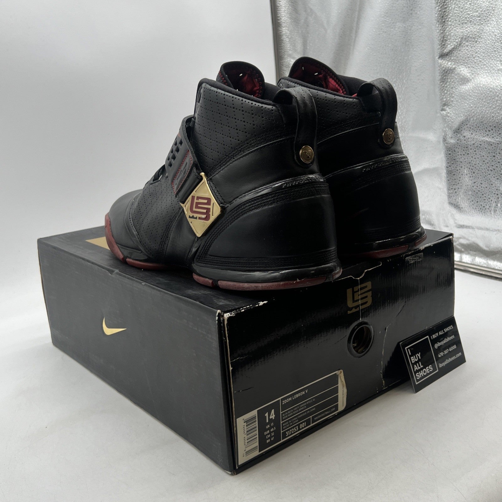 Size 14 - Nike Zoom LeBron 5 Black Varsity Crimson (317253-001)