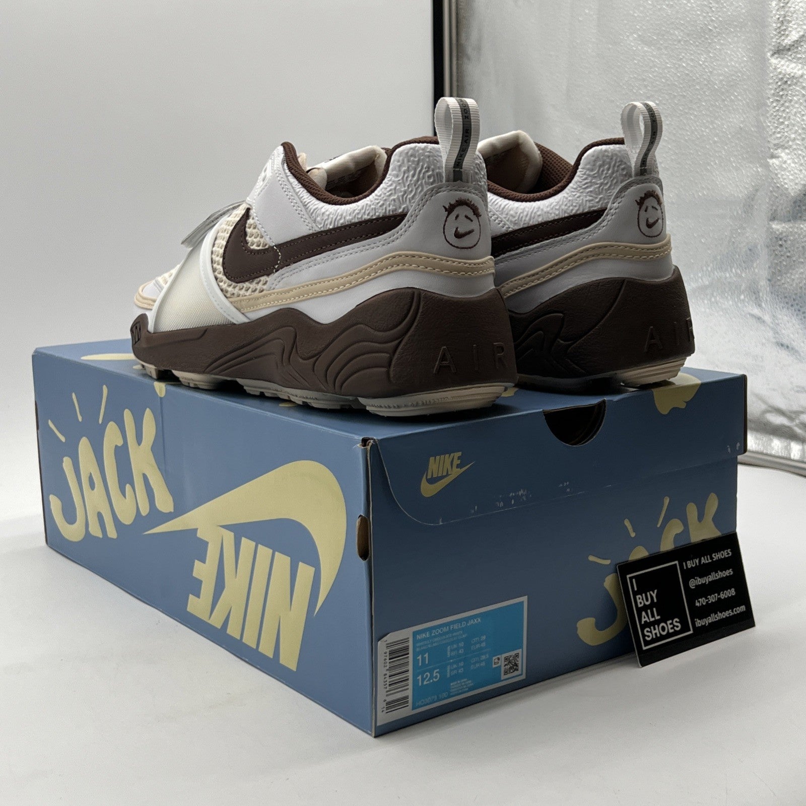 Size 11 - Nike Travis Scott x Zoom Field Jaxx Light Chocolate (HQ3073-100)