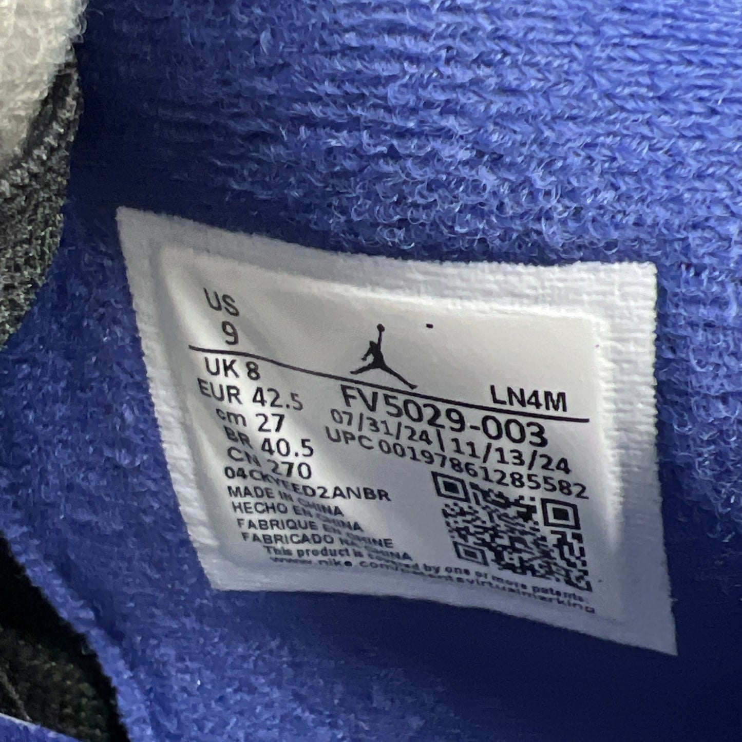 Size 9 - Air Jordan 4 Retro Rare Air - White Lettering (FV5029-003)