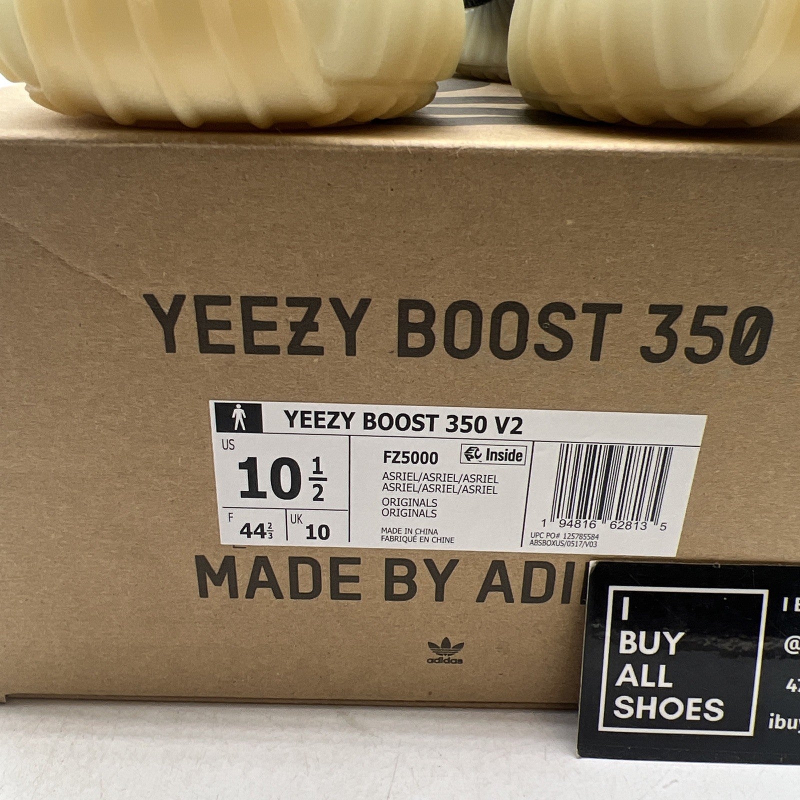 Size 10.5 - adidas Yeezy Boost 350 V2 Low Carbon (FZ5000)