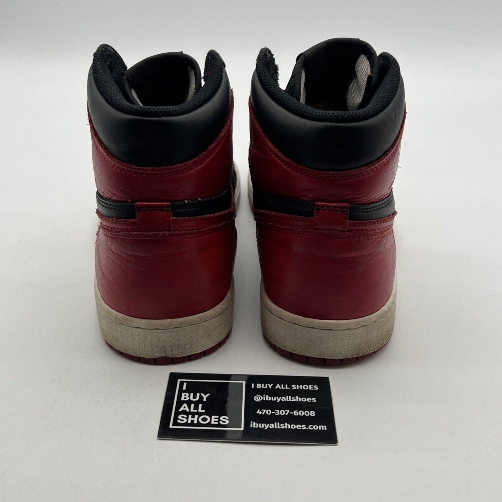 Size 9.5 - Air Jordan 1 Retro OG High Banned, Bred (555088-001)