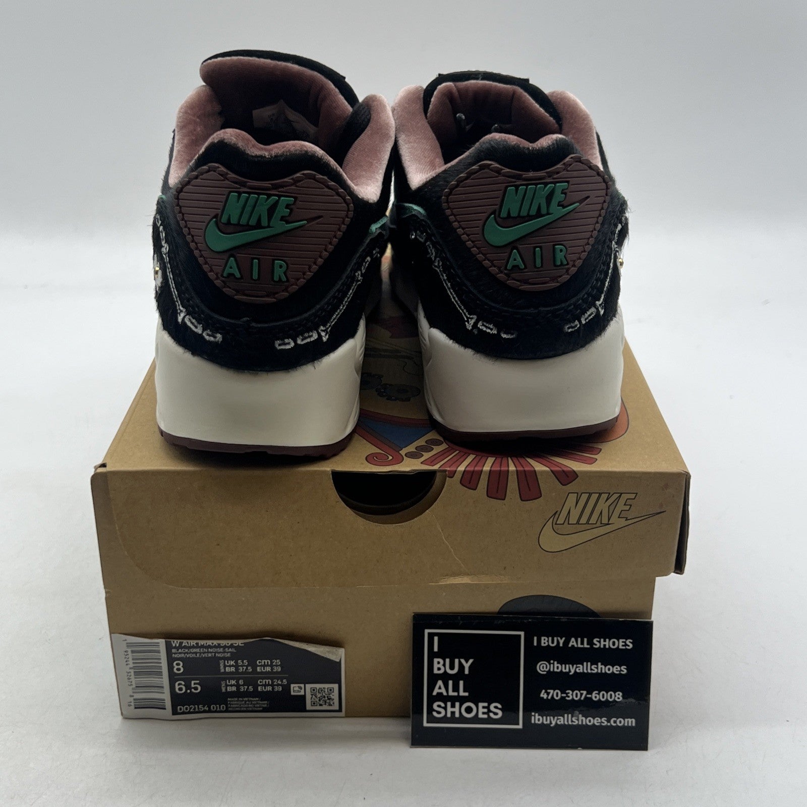Size 8 - Nike Air Max 90 Siempre Familia W (DO2154-010)