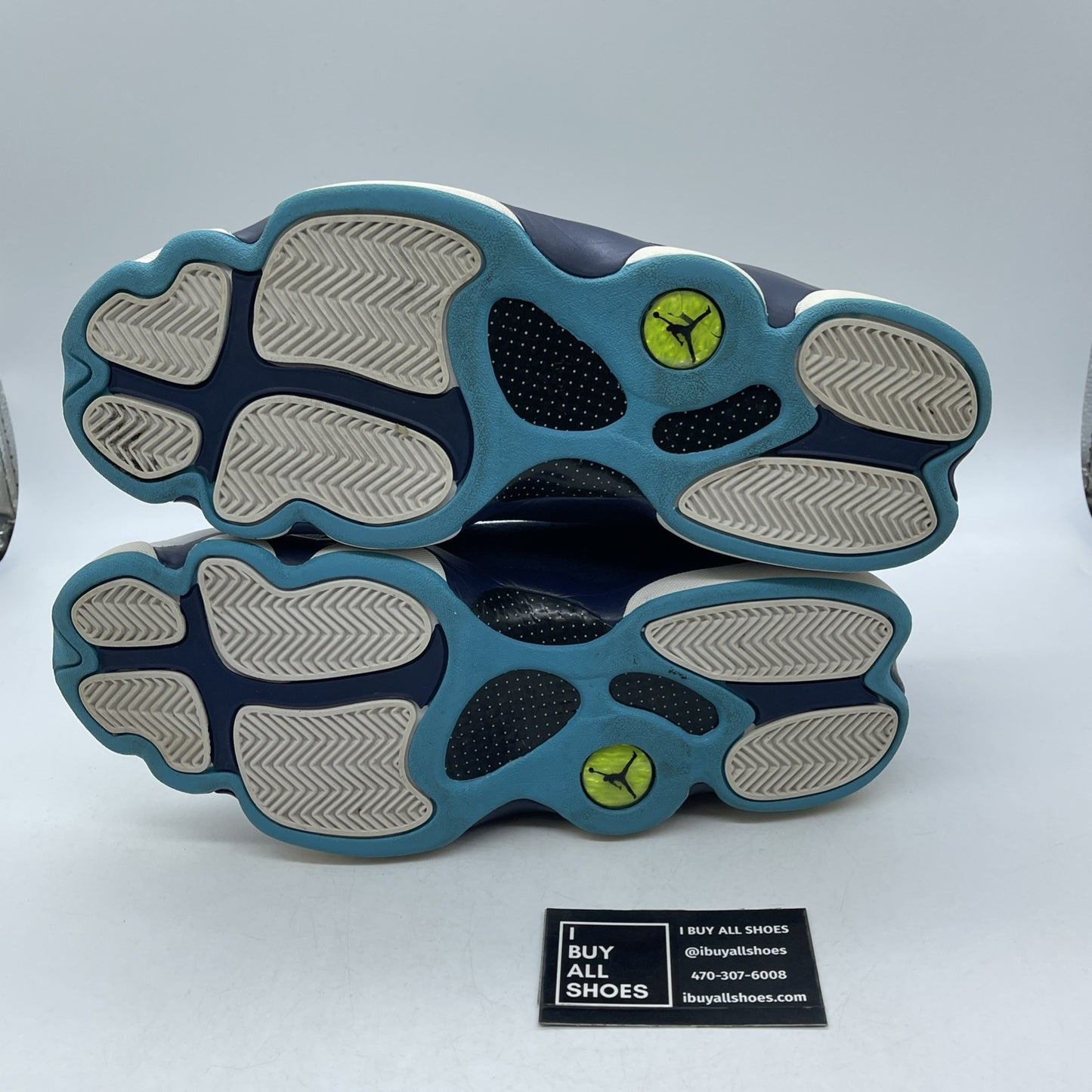 Size 12 - Air Jordan 13 Low Hornets (310810-107)