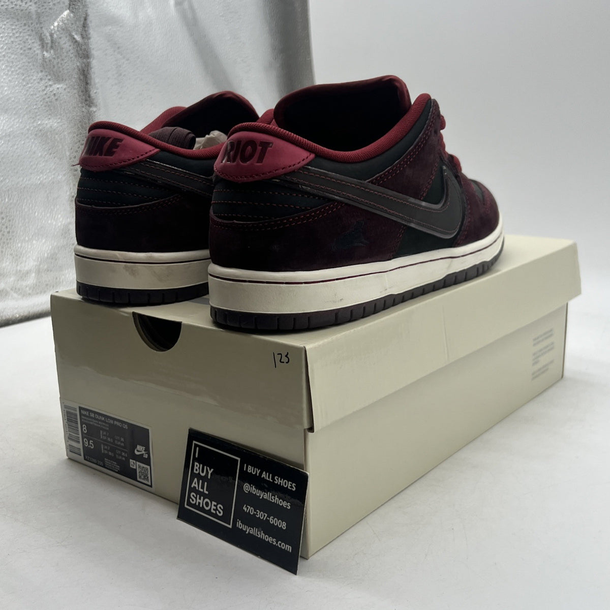 Size 8 - RIOT Skateshop x Nike Dunk Pro SB QS Low Mahogany Dark Beetroot