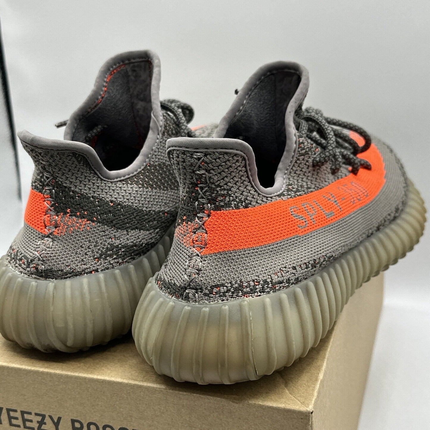 Size 8 - adidas Yeezy Boost 350 V2 Beluga OG 2016 release RARE orange Grey Comfy