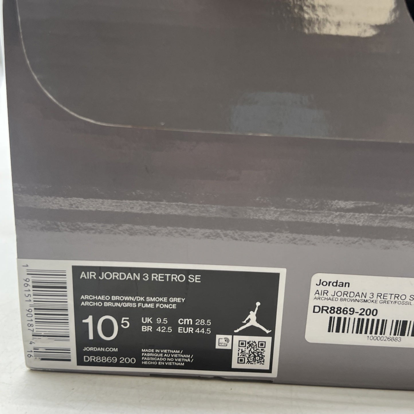Size 10.5 - Air Jordan 3 Retro SE Winterized (DR8869-200)