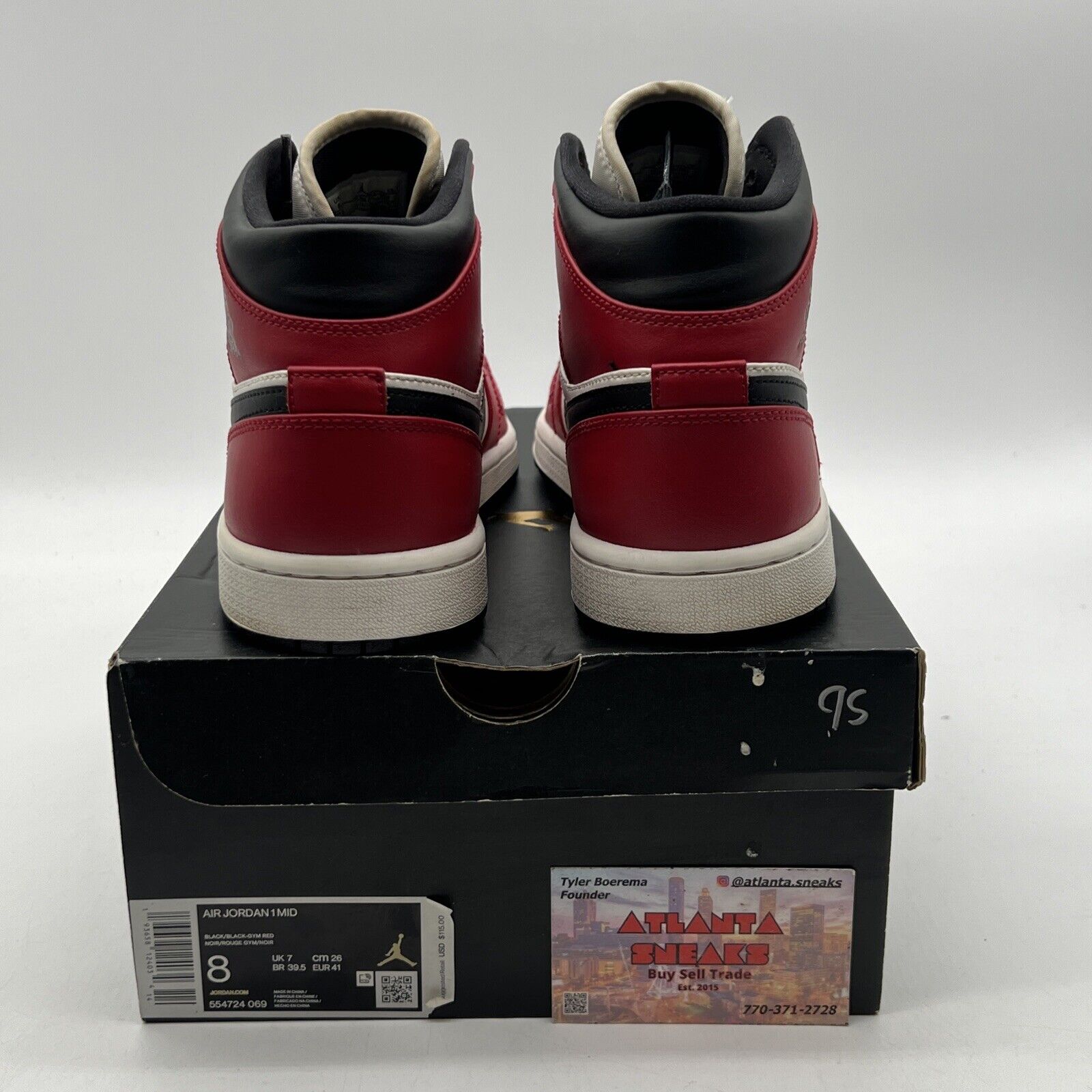 Size 8 - Jordan 1 Mid Chicago Black Toe 2020 Red Leather (554724-069)