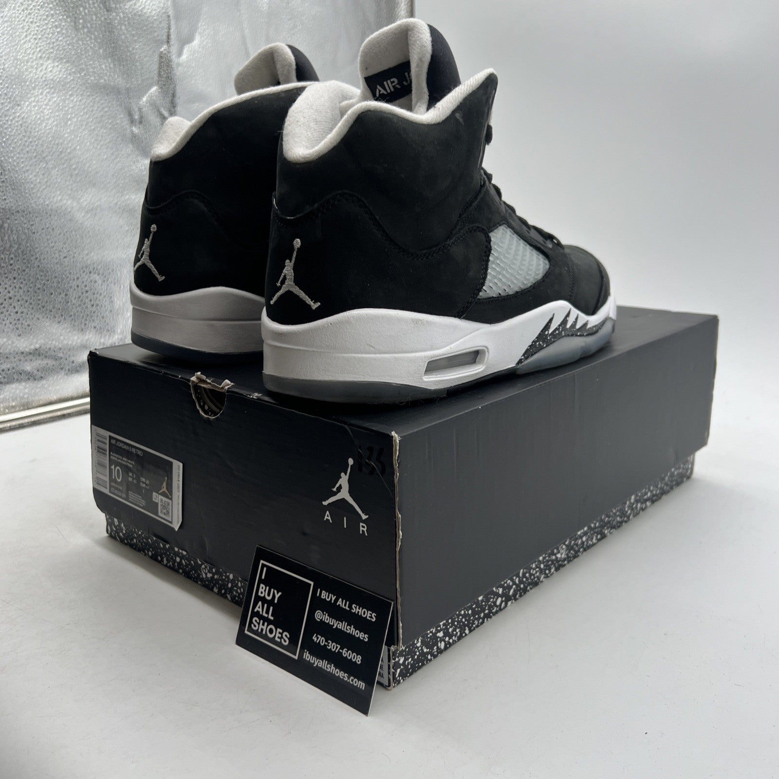 Size 10 - Air Jordan 5 Retro Mid Oreo (CT4838-011)