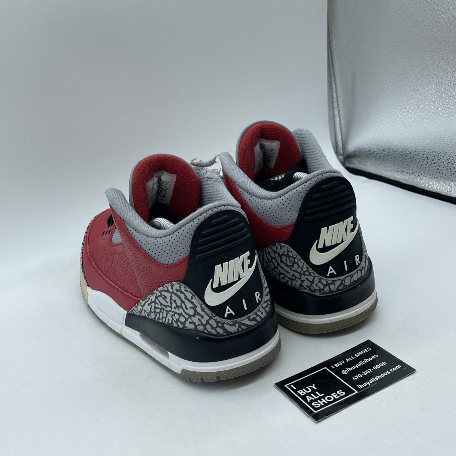 Size 9.5 - Jordan 3 Retro SE Mid Unite Red Grey Suede Leather (CK5692-600)