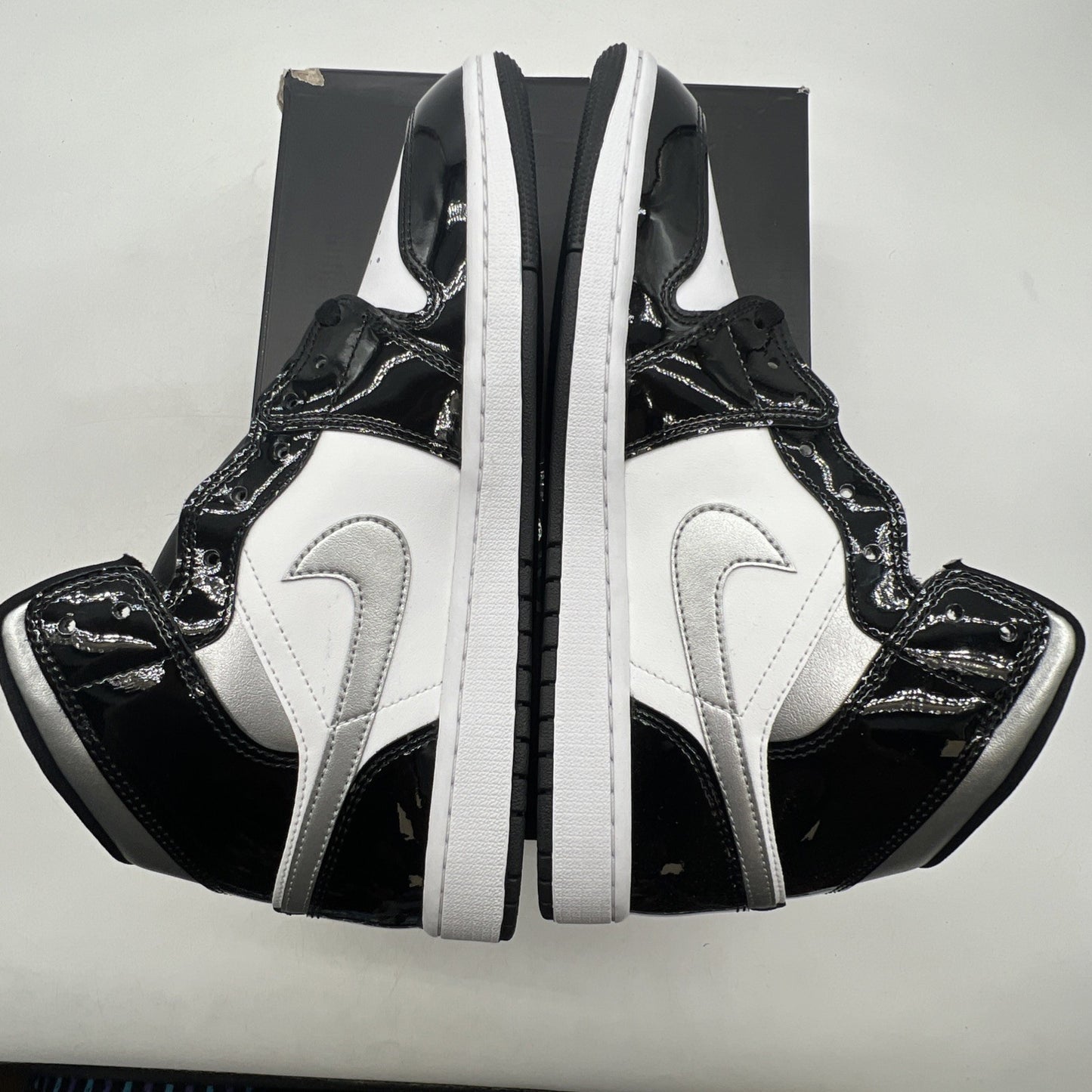 Size 10 - Air Jordan 1 SE Mid Black White Metallic Silver (HV0789-010)