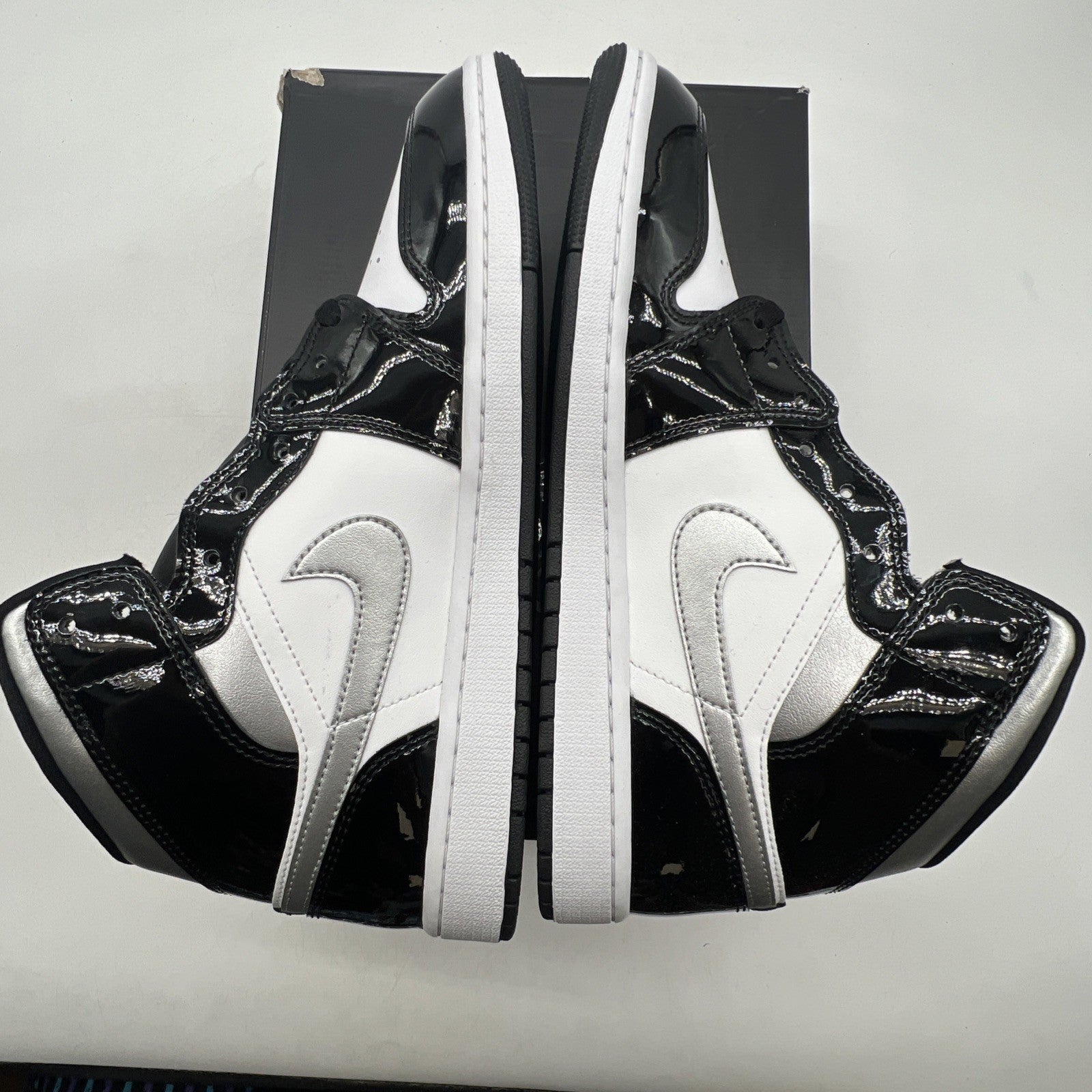 Size 10 - Air Jordan 1 SE Mid Black White Metallic Silver (HV0789-010)