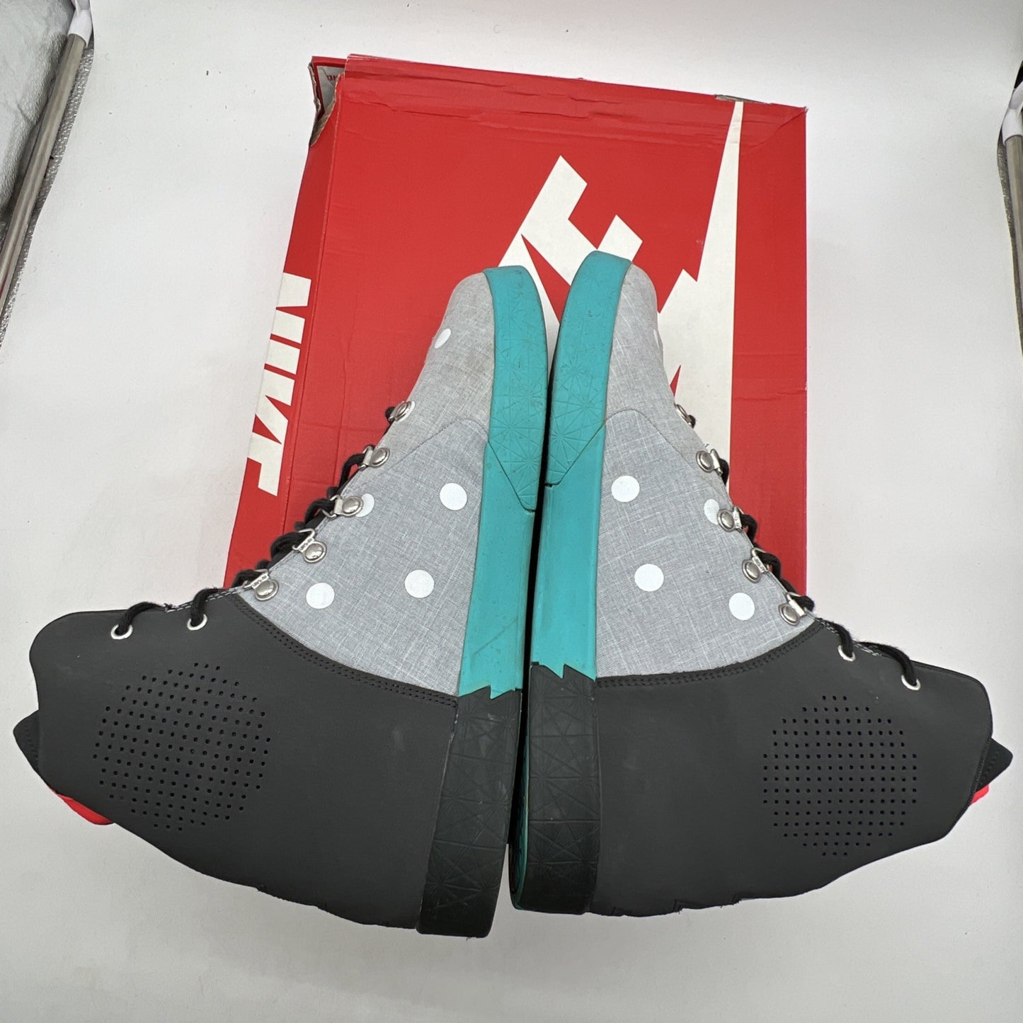 Size 13 - Nike KD 6 Nsw Lifestyle Qs Birthday (621177-001)