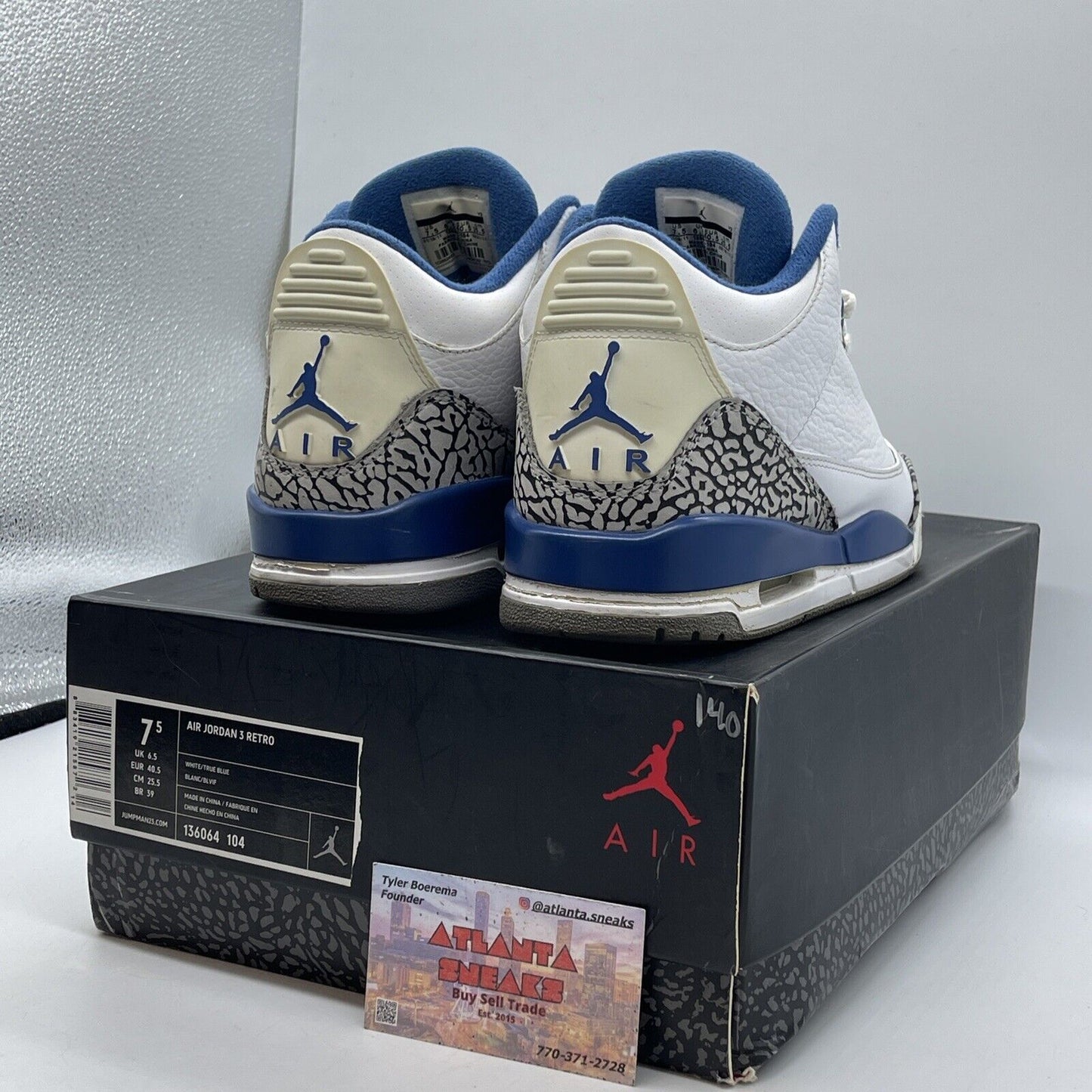 Size 7.5 - Air Jordan 3 Retro 2011 True Blue White Leather Suede (136064-104)