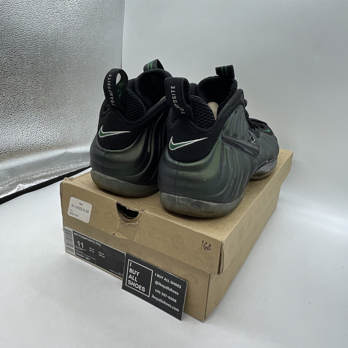 Size 11 - Nike Air Foamposite Pro Pine Green (624041-301)