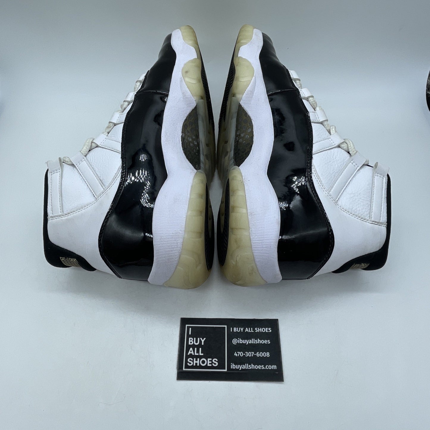 Size 9.5 - Air Jordan 11 Retro Mid Gratitude Defining Moments (CT8012-170)