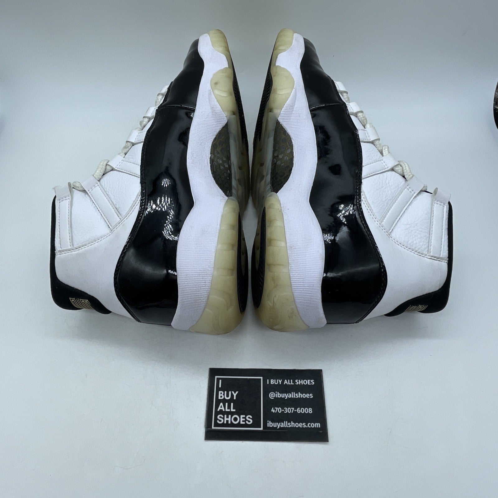 Size 9.5 - Air Jordan 11 Retro Mid Gratitude Defining Moments (CT8012-170)