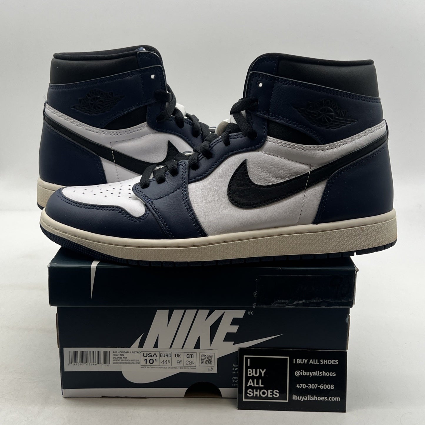 Size 10.5 - Air Jordan 1 Retro OG High Midnight Navy (DZ5485-401)