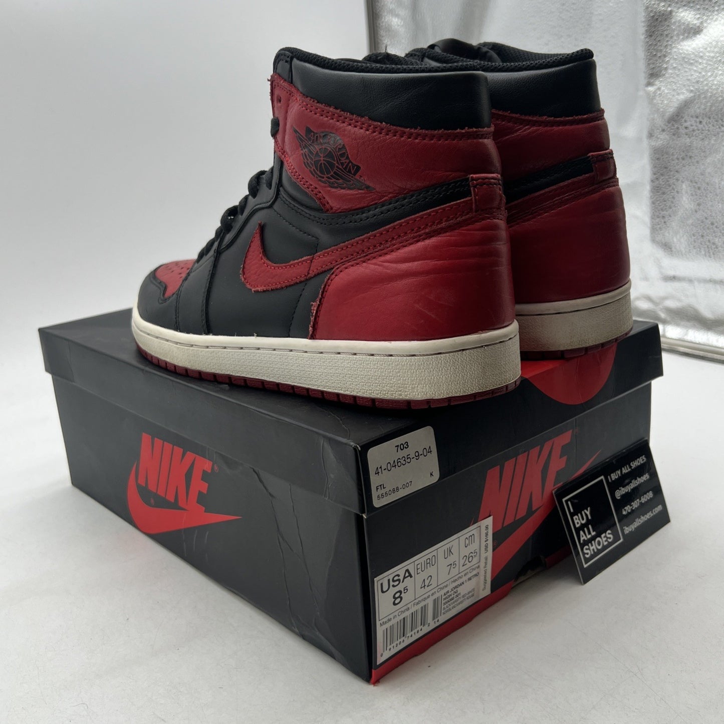 Size 8.5 - Air Jordan 1 Retro OG High Banned, Bred (555088-001)