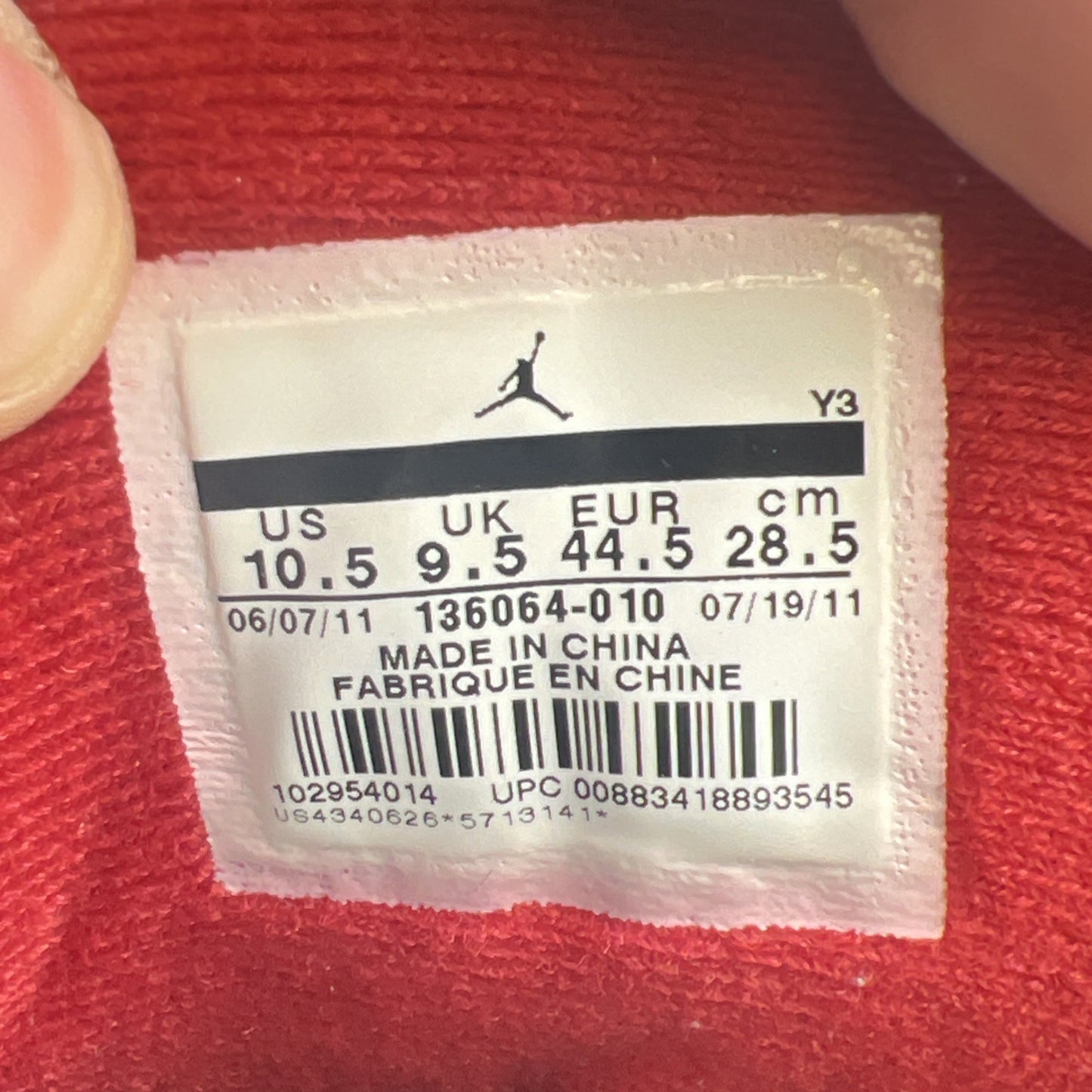 Size 10 - Air Jordan 3 Retro Black Cement release 2011 (136064-010)
