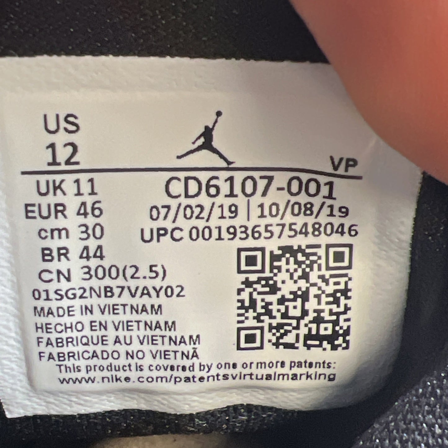 Size 12 - Jordan Maxin 200 Black Gym Red (CD6107-001)