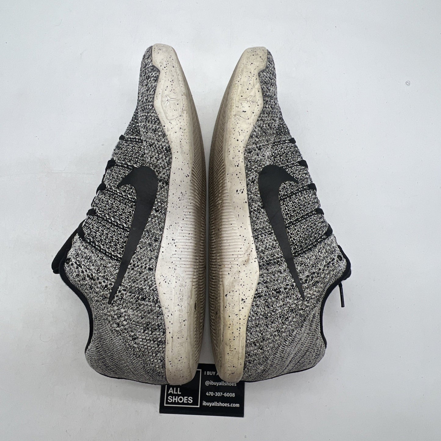 Size 13.5 - Nike Kobe 11 Elite Low Oreo (822675-100)