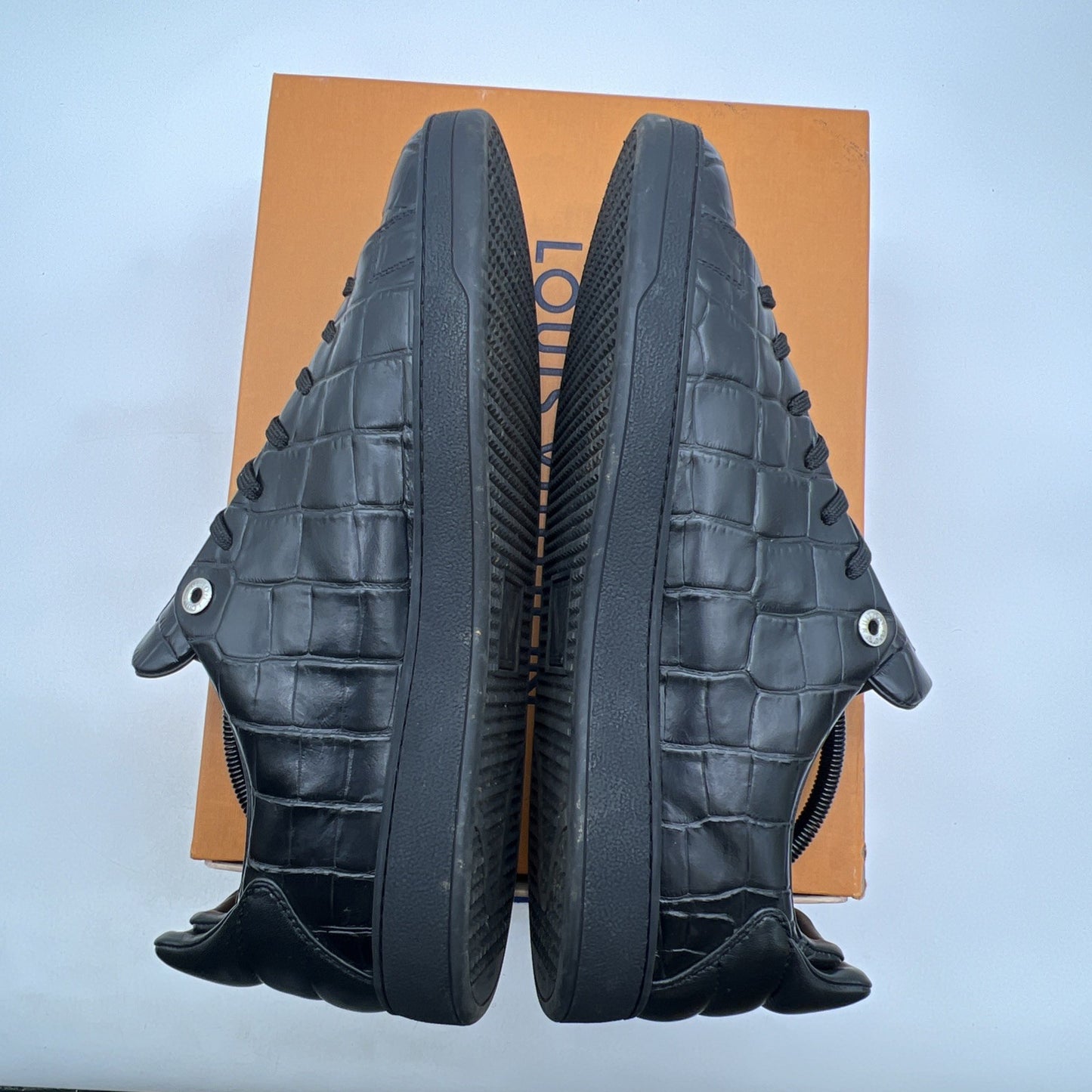 Size 10.5LV - LOUIS VUITTON MEN BLACK CROCODILE LEATHER SHOES SNEAKERS