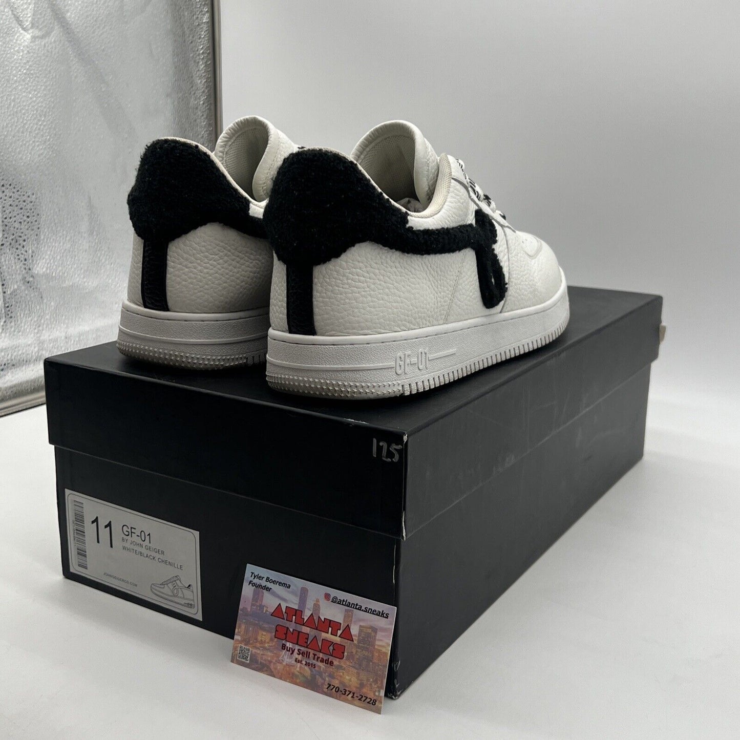 Size 11 - John Geiger GF-01 White Pebbled Leather Black Chenille GF 01