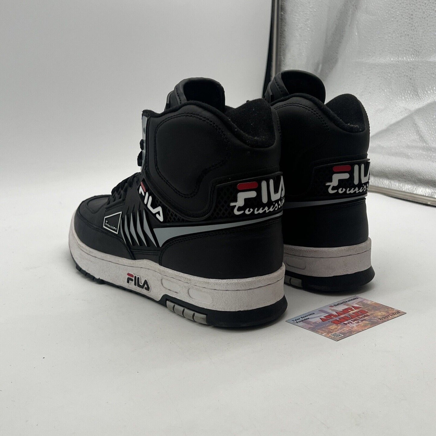 Size 9.5 - FILA TOURISSIMO