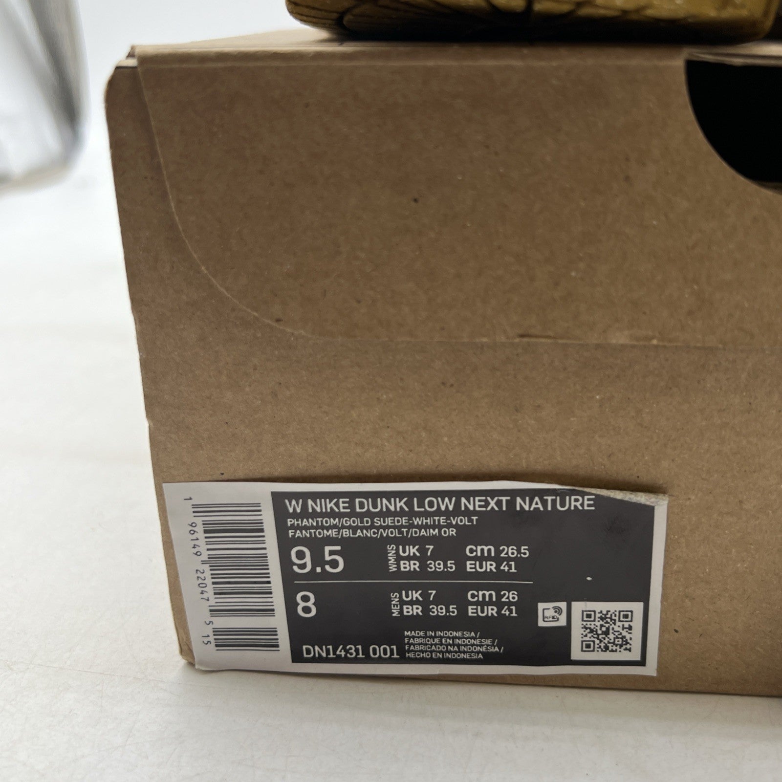 Size 9.5 - Nike Dunk Next Nature Low Gold Phantom W (DN1431-001)