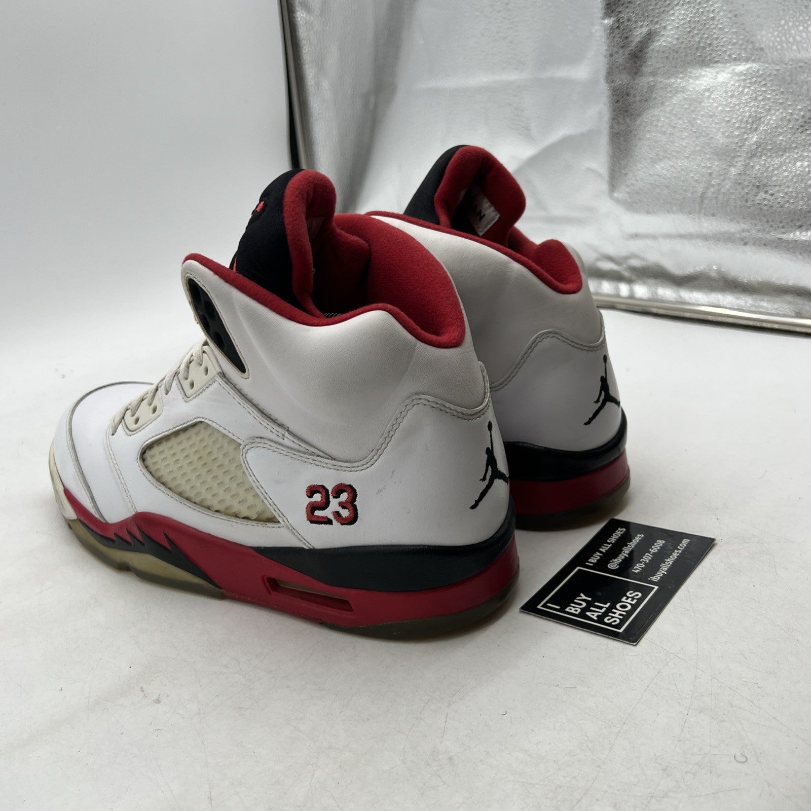 Size 9.5 - Air Jordan 5 Retro 2013 Fire Red (136027-120)