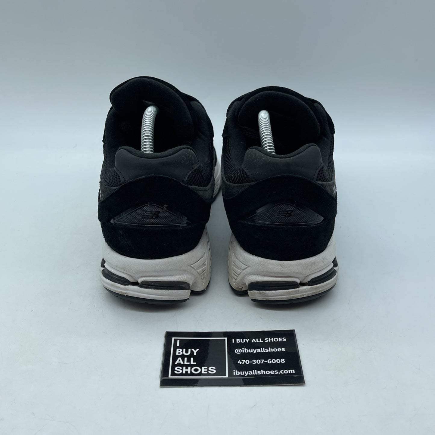 Size 8.5 - New Balance 2002R Black Gunmetal Grey Suede Leather (M2002RBK)