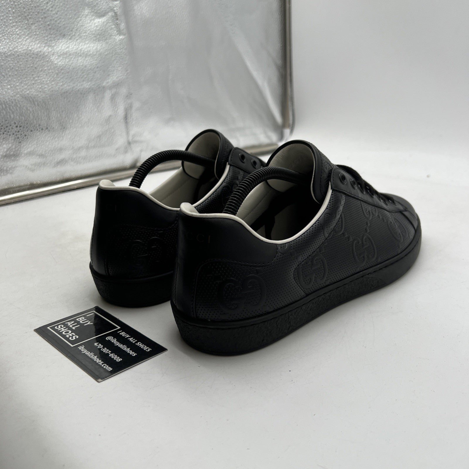Size 9G - GUCCI ACE MEN'S BLACK LEATHER LOGO EMBOSSED SNEAKERS