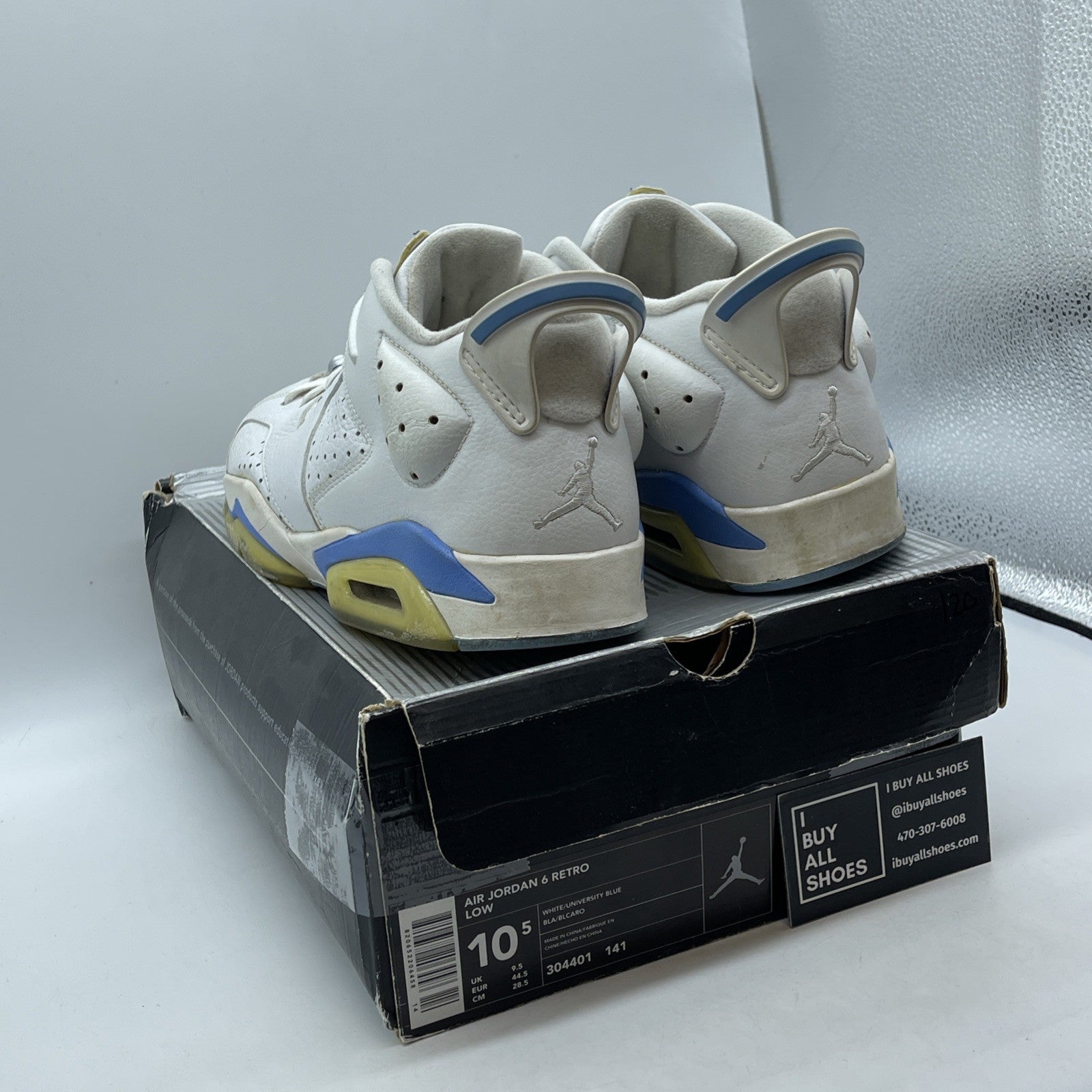 Size 10.5 - Air Jordan 6 Retro Low University Blue White Leather (304401-141)
