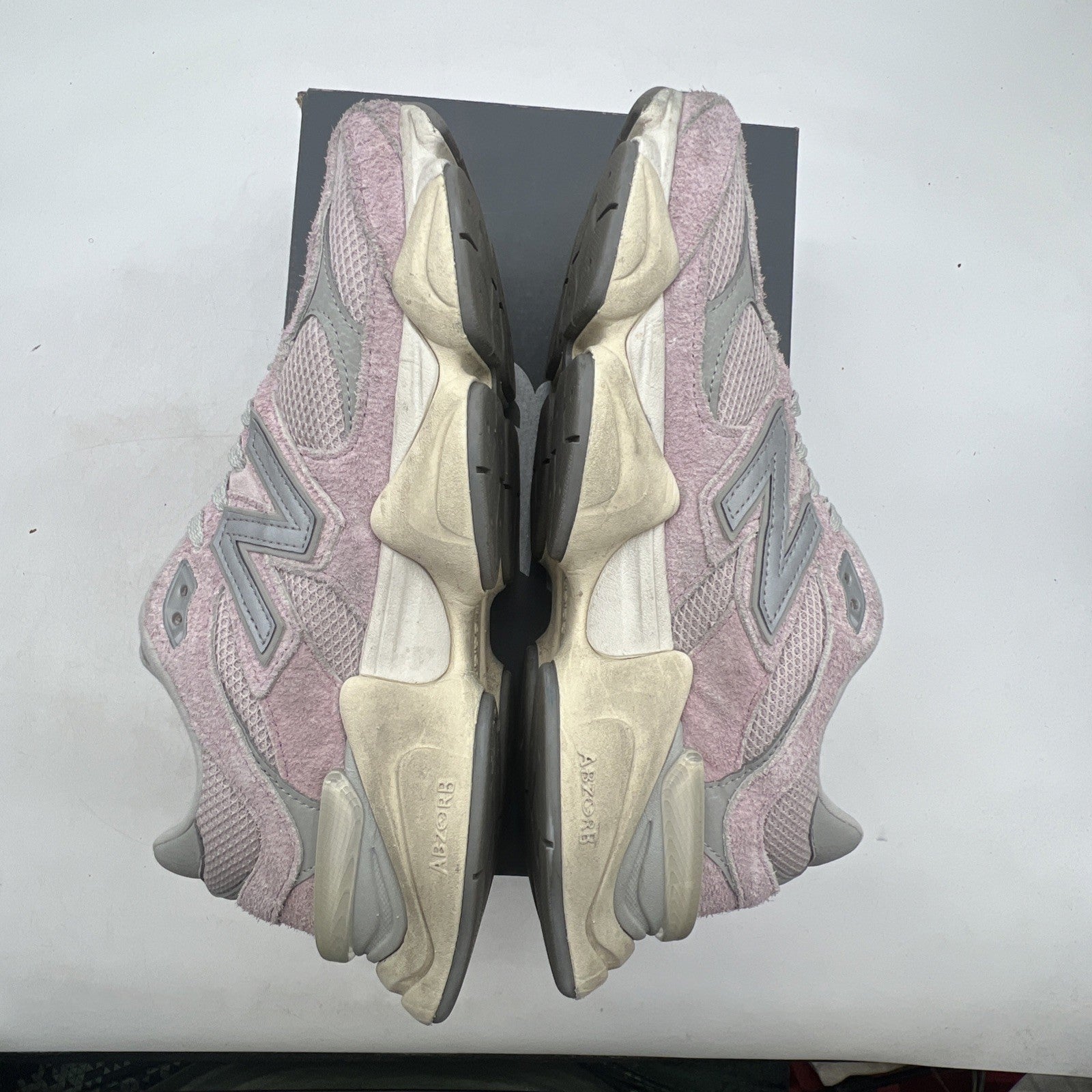 Size 10 - New Balance 9060 December Sky (U9060HSP)