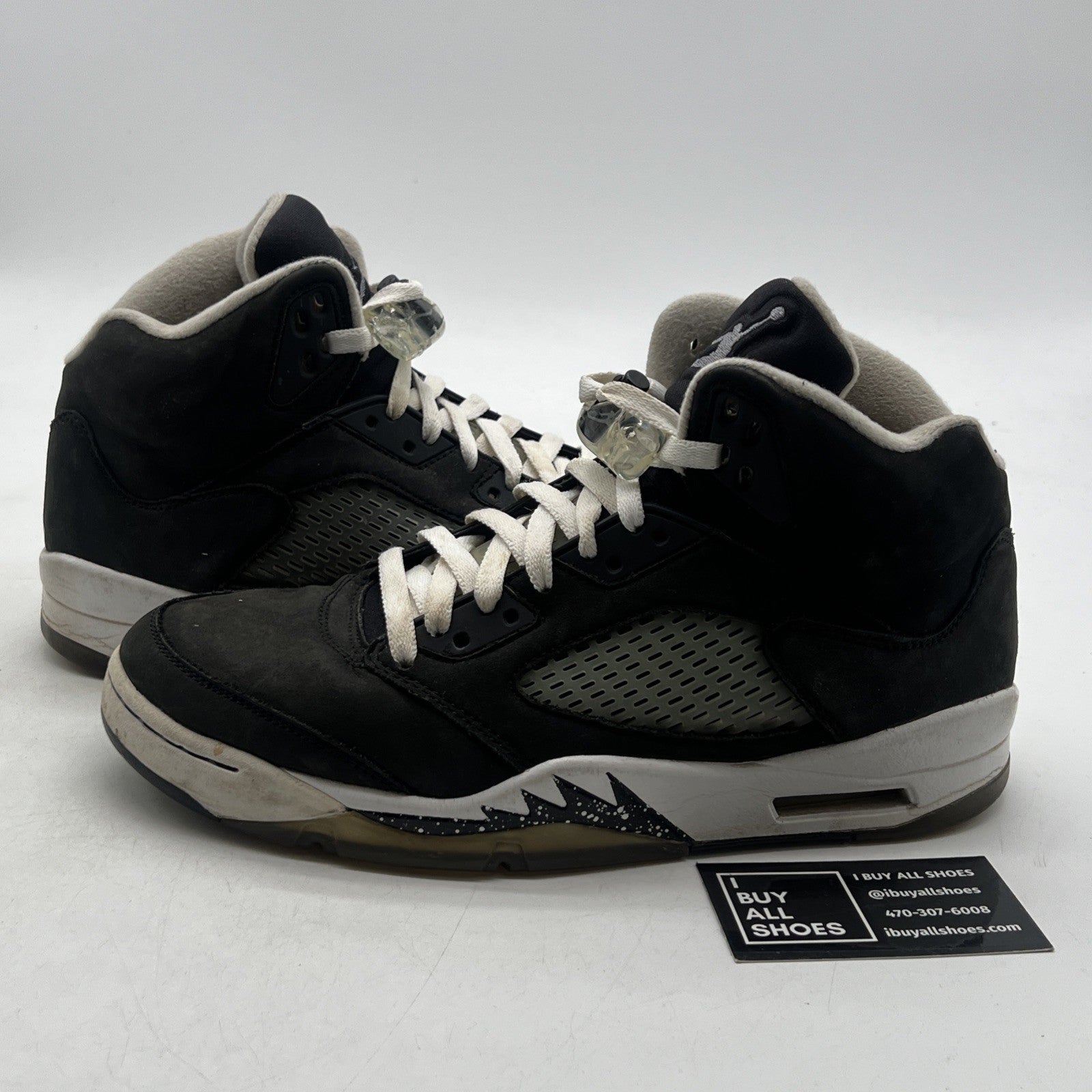 Size 9 - Air Jordan 5 Retro Mid Oreo (CT4838-011)